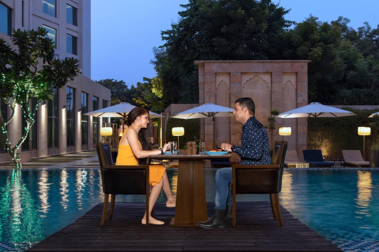 Courtyard By Marriott Agra Hotel Agra  Ngoại thất bức ảnh