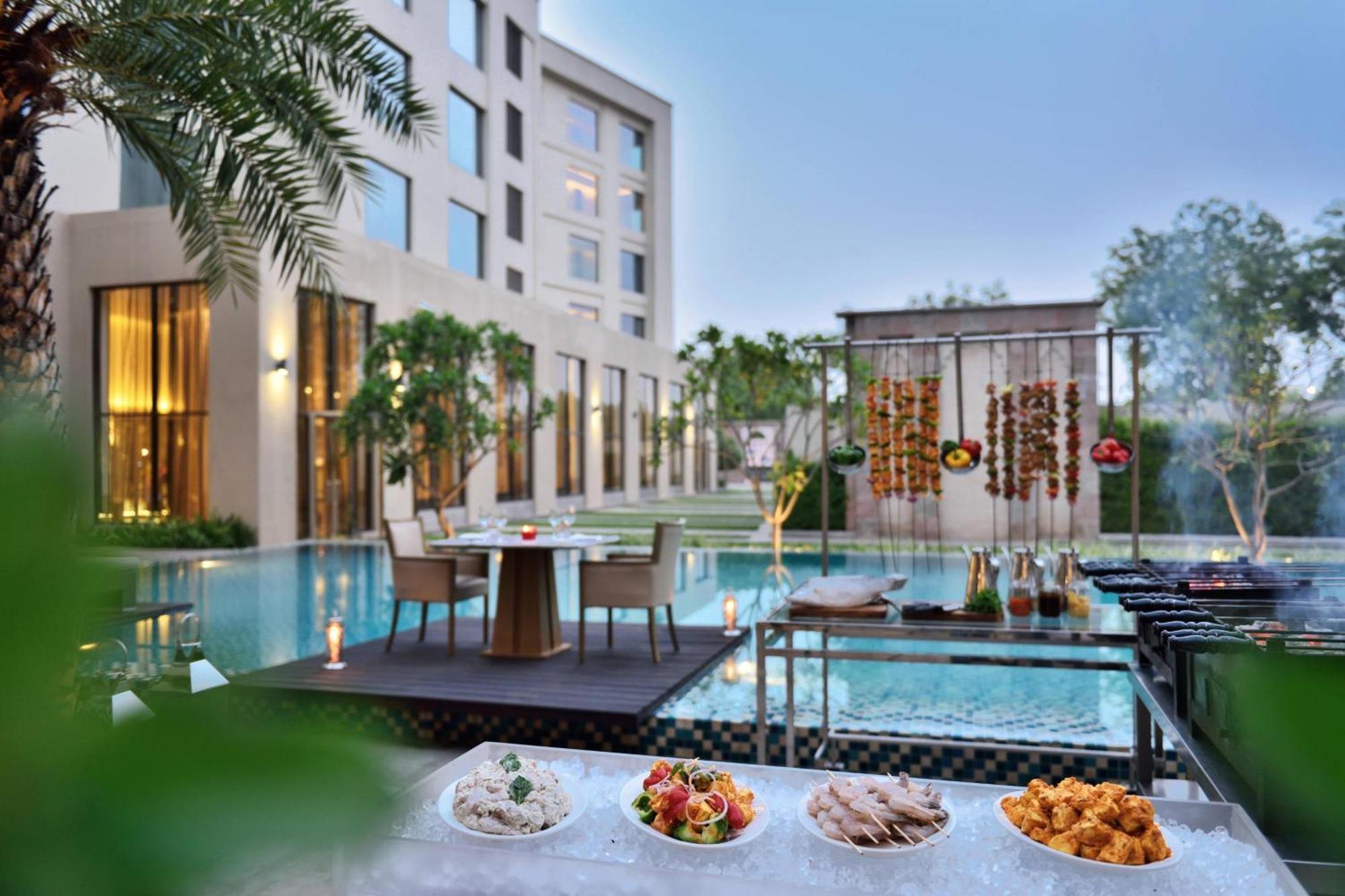 Courtyard By Marriott Agra Hotel Ngoại thất bức ảnh The Park, New Delhi