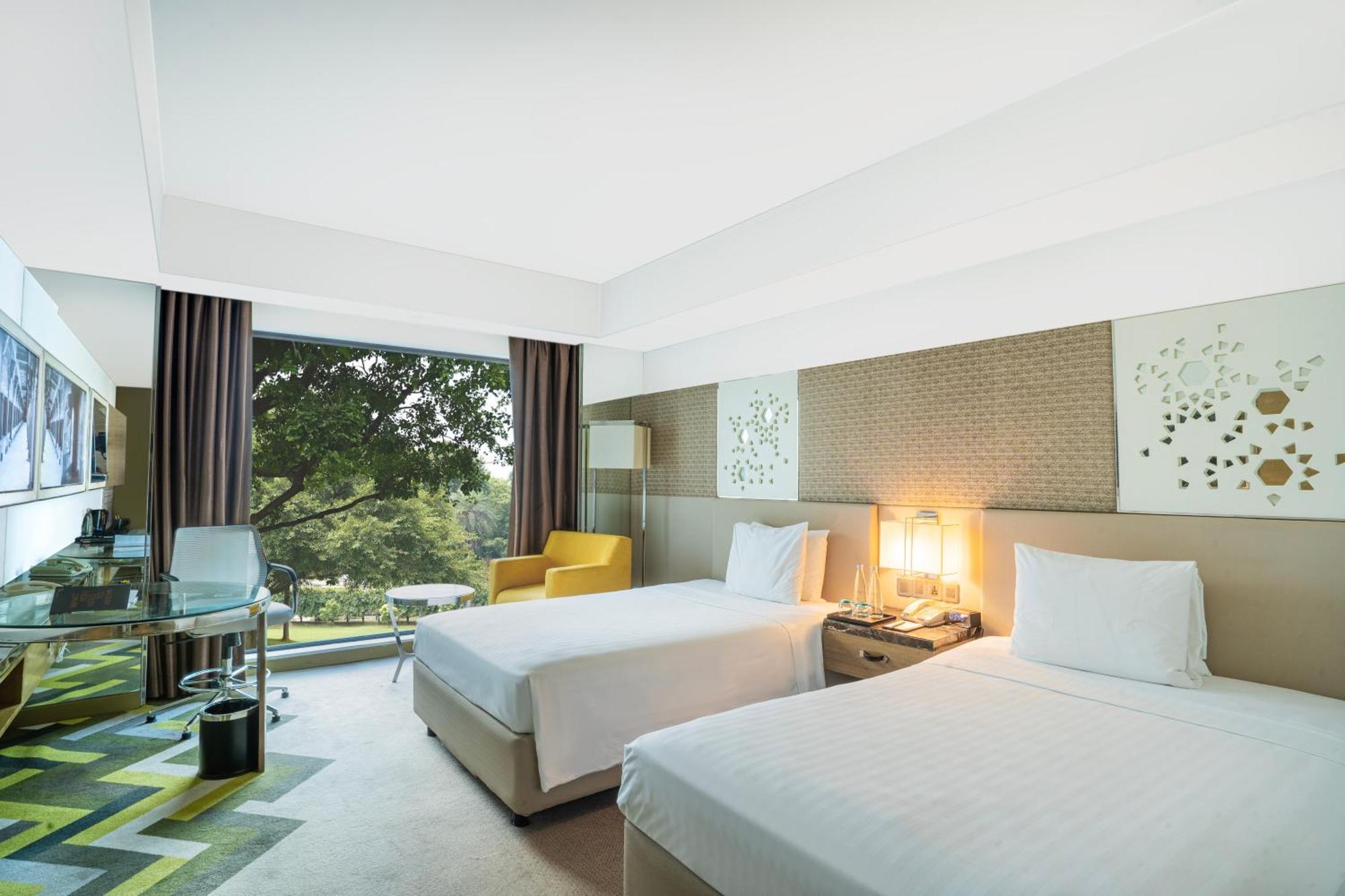 Courtyard By Marriott Agra Hotel Ngoại thất bức ảnh