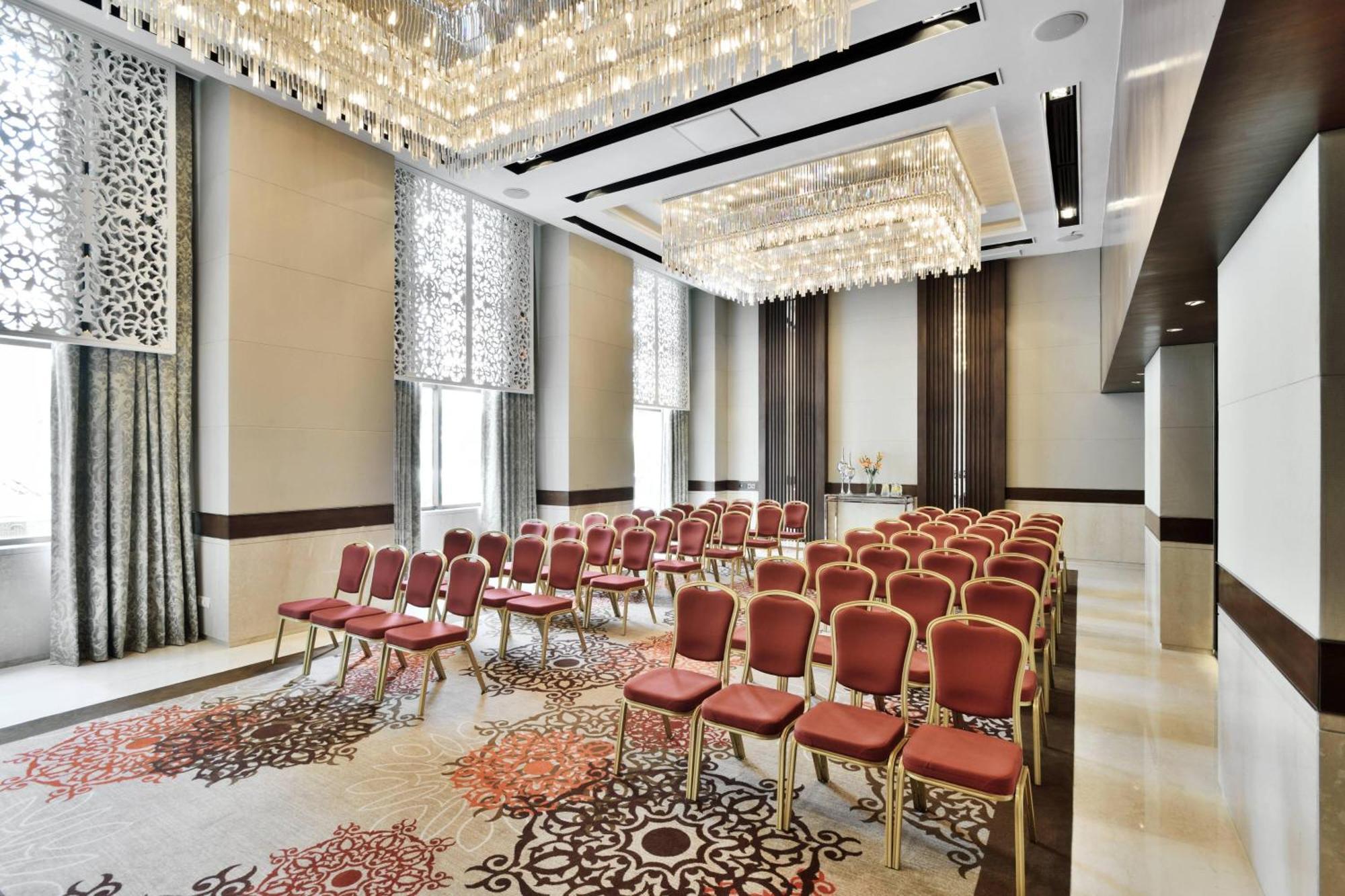 Courtyard By Marriott Agra Hotel Ngoại thất bức ảnh Meeting room