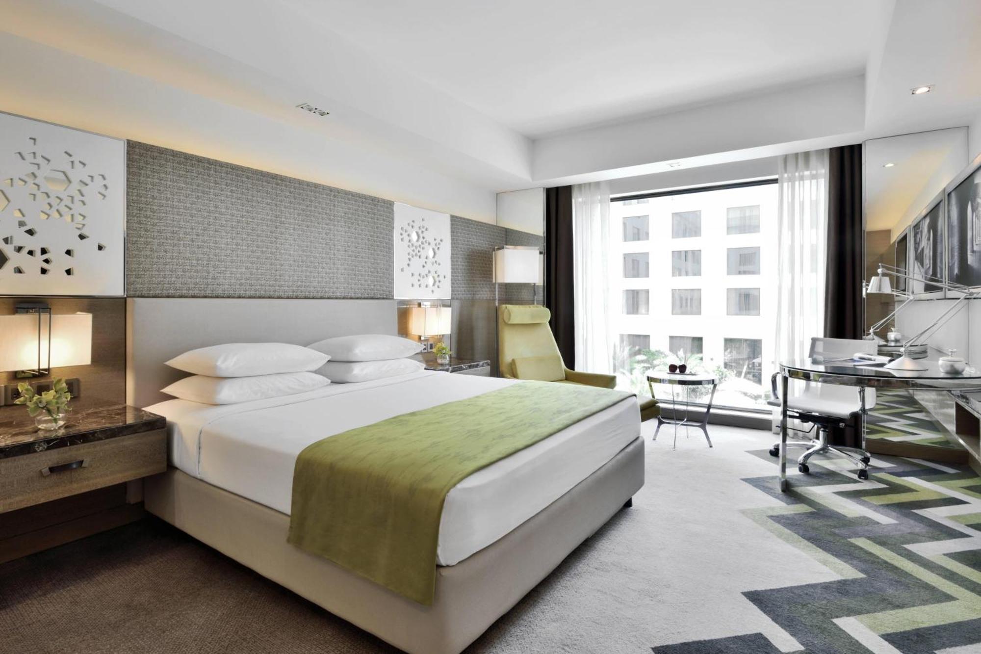 Courtyard By Marriott Agra Hotel Ngoại thất bức ảnh A room at the hotel